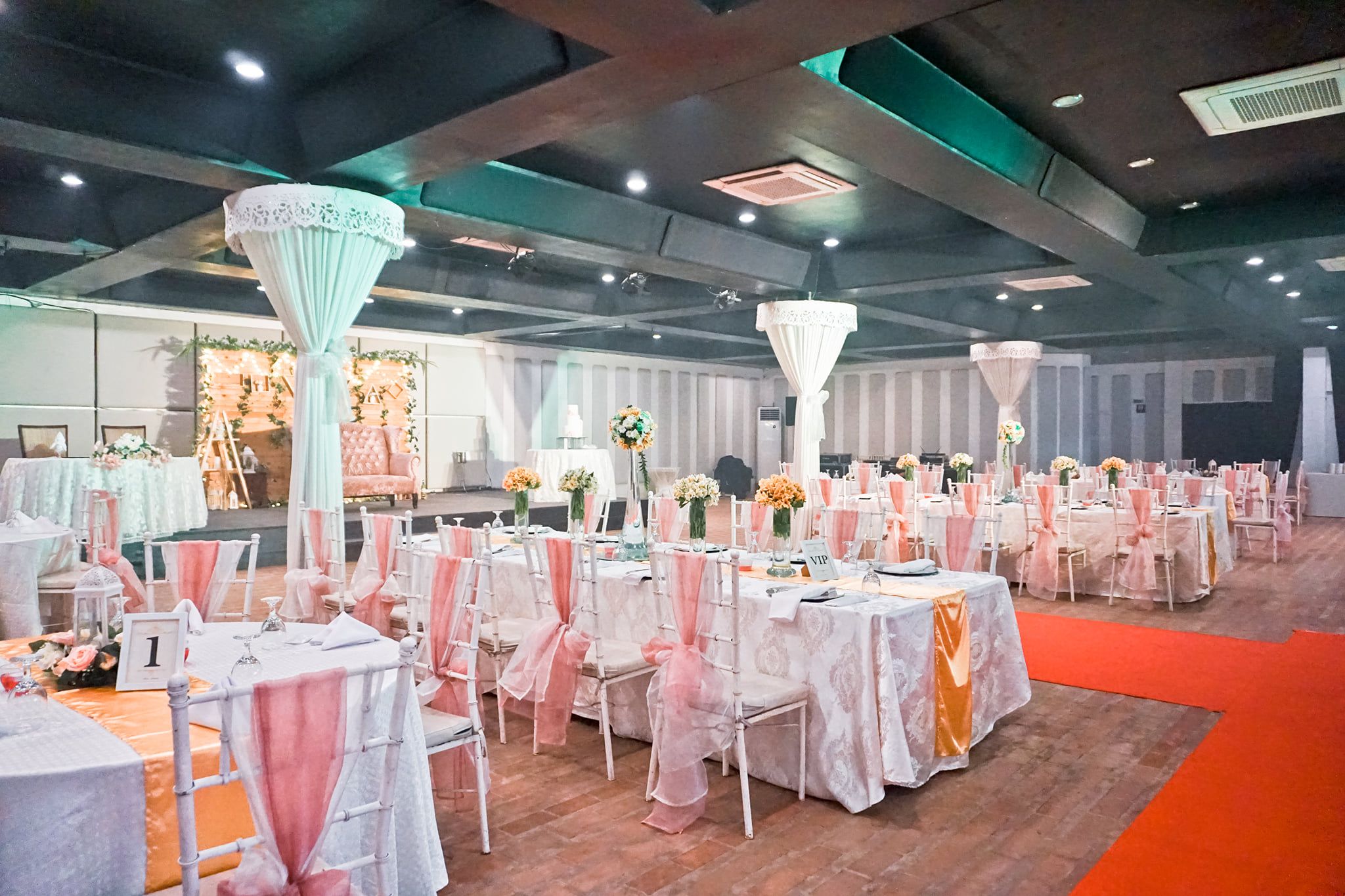 Patio Victoria Intramuros Jennifer Wedding & Events